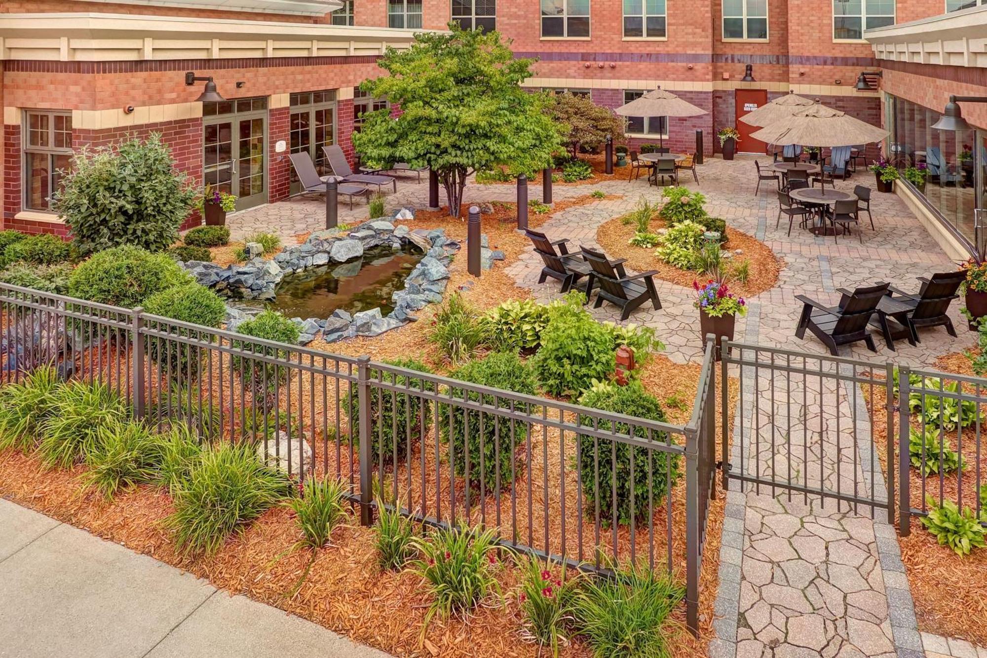 Residence Inn Minneapolis Плімут Екстер'єр фото