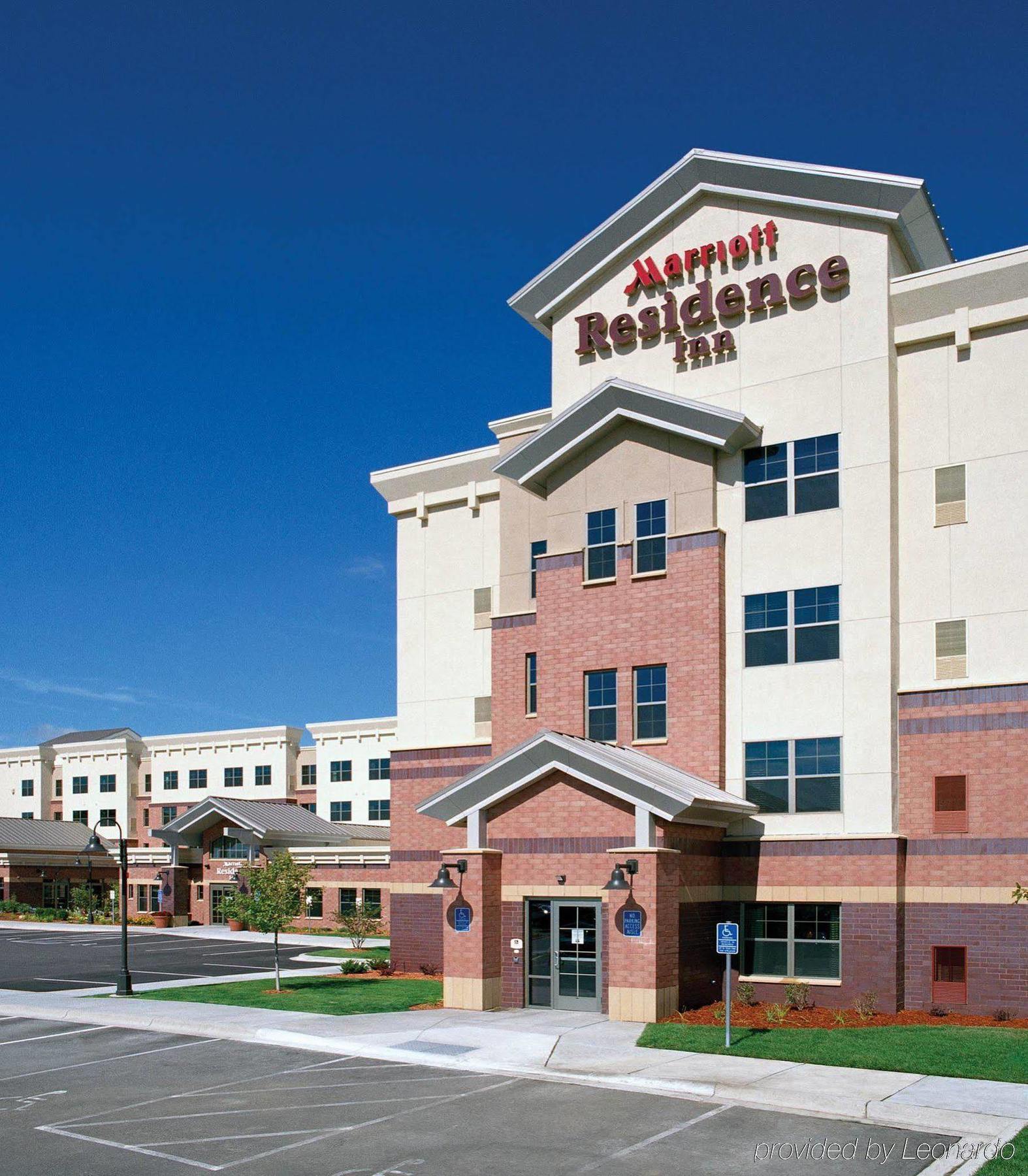 Residence Inn Minneapolis Плімут Екстер'єр фото