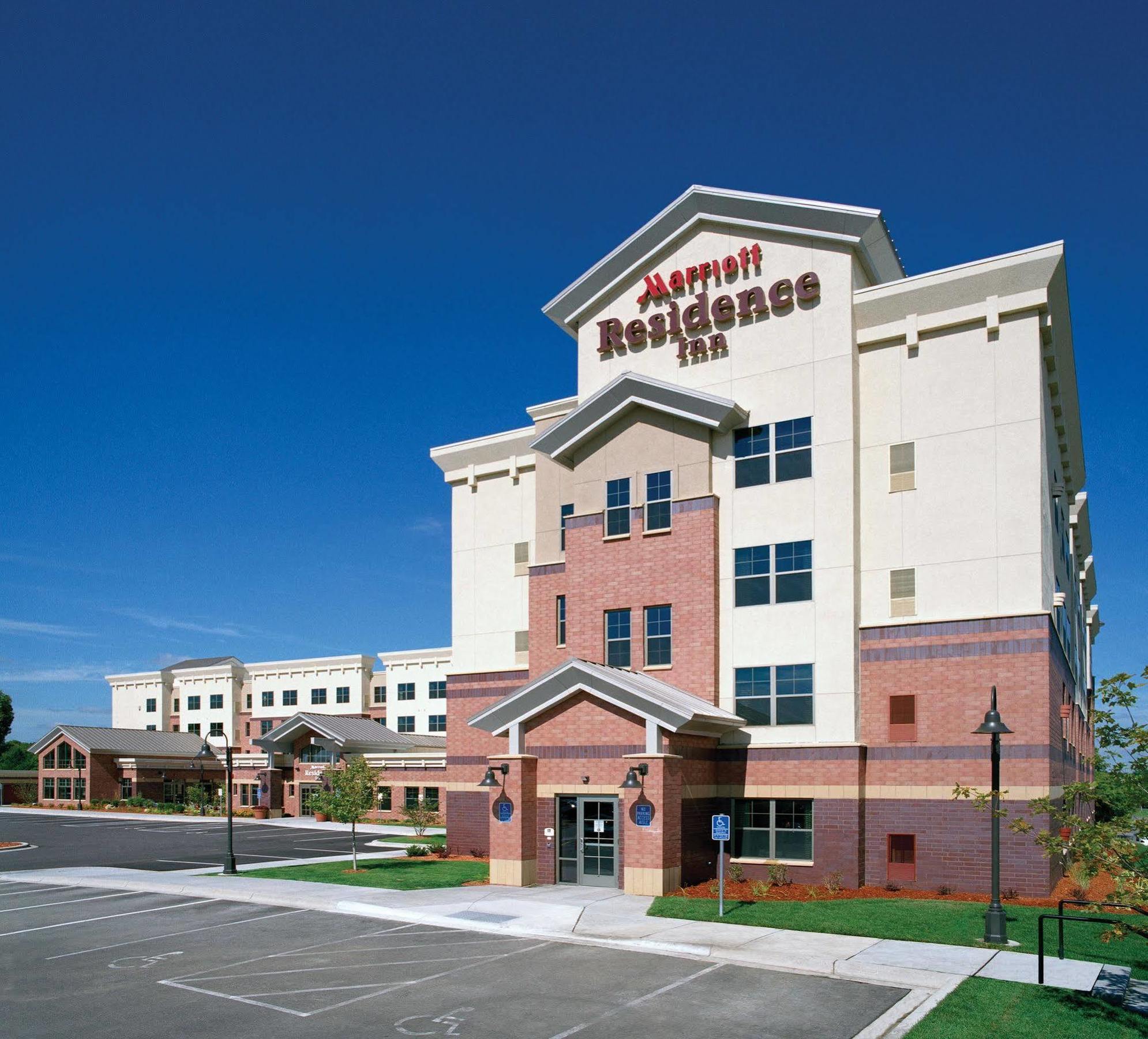 Residence Inn Minneapolis Плімут Екстер'єр фото