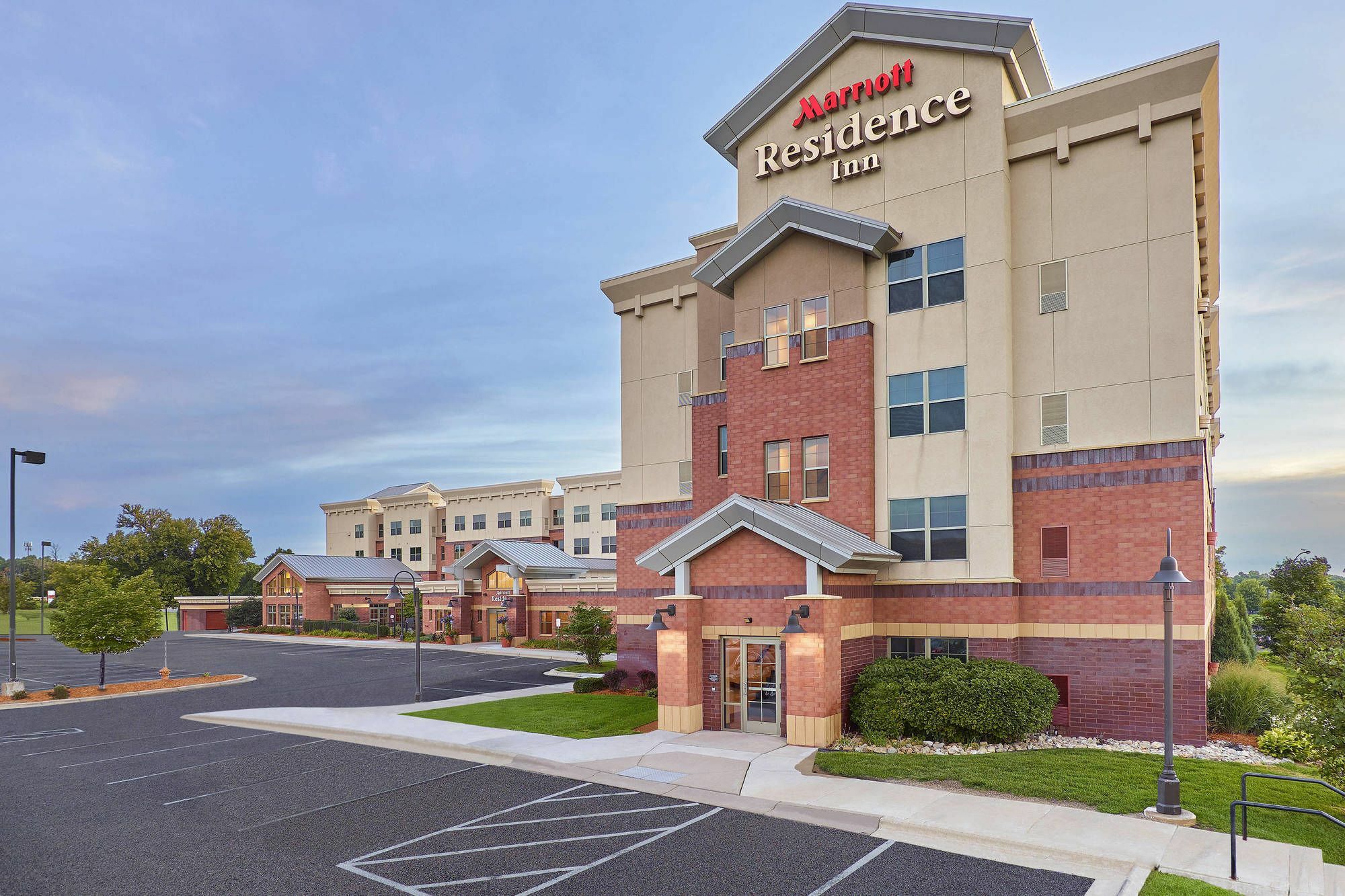 Residence Inn Minneapolis Плімут Екстер'єр фото